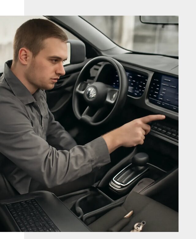 Русификация автомобиля Nissan N7 под ключ в Большой Камне официально